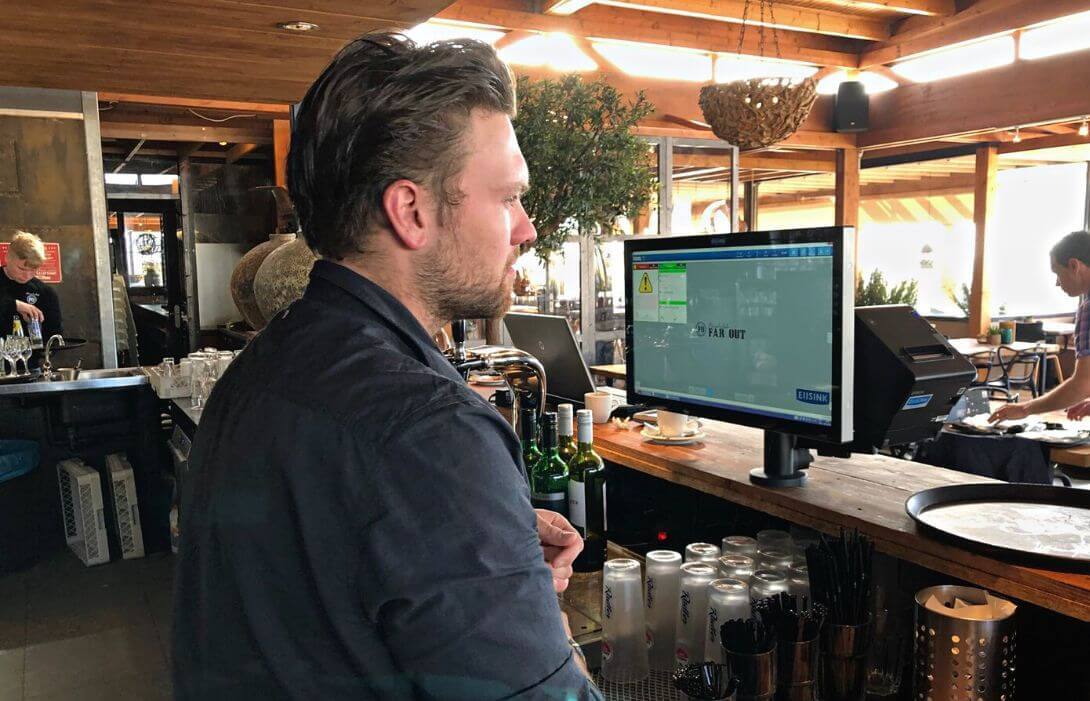 strandpaviljoen kitchen manager